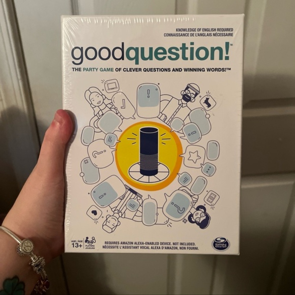 Good Question! Clever Party Game - Blue Edition